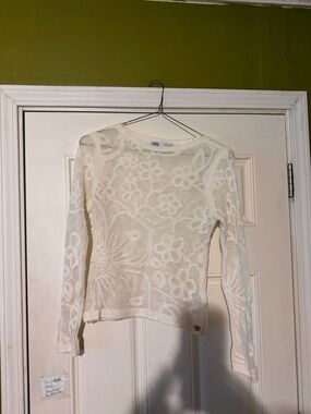 Zara Cream Floral Lace Long-Sleeve Top